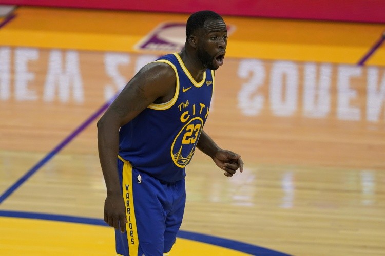 b体育- 杜兰特复出砍40+，太阳大胜掘金止颓  